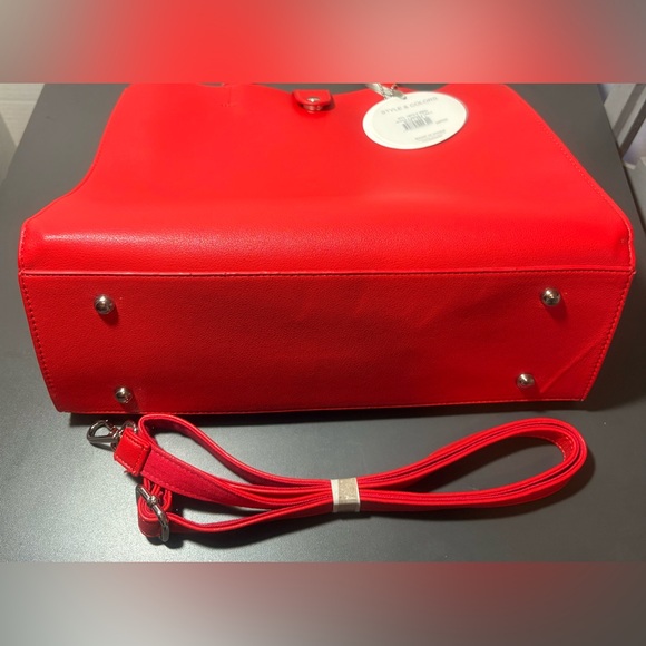 DIANA &. CO FIRENZE Red Vegan Leather Handbag - Picture 5 of 8